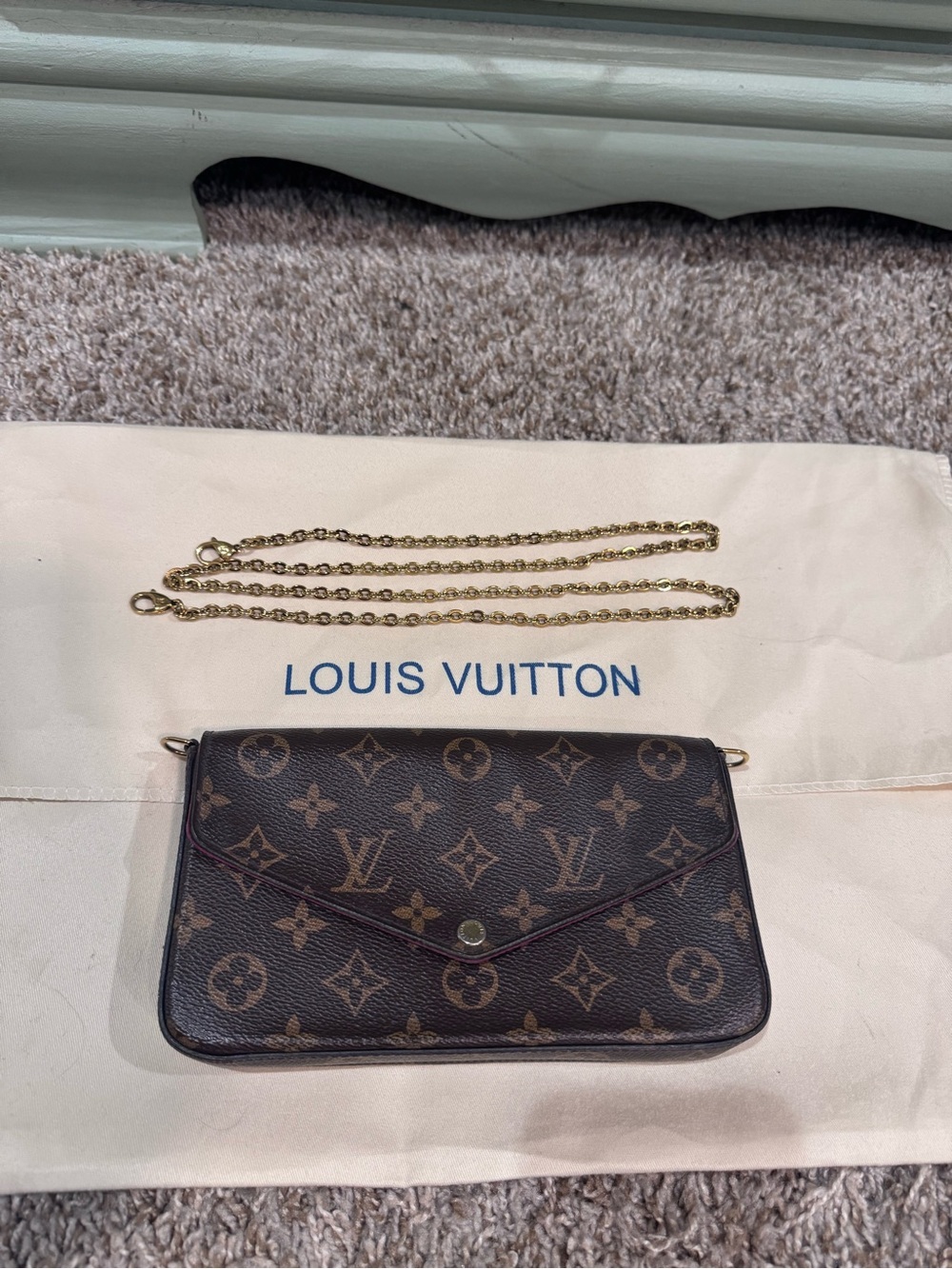 Louis Vuitton Félicie Pochette Monogram Fuchsia